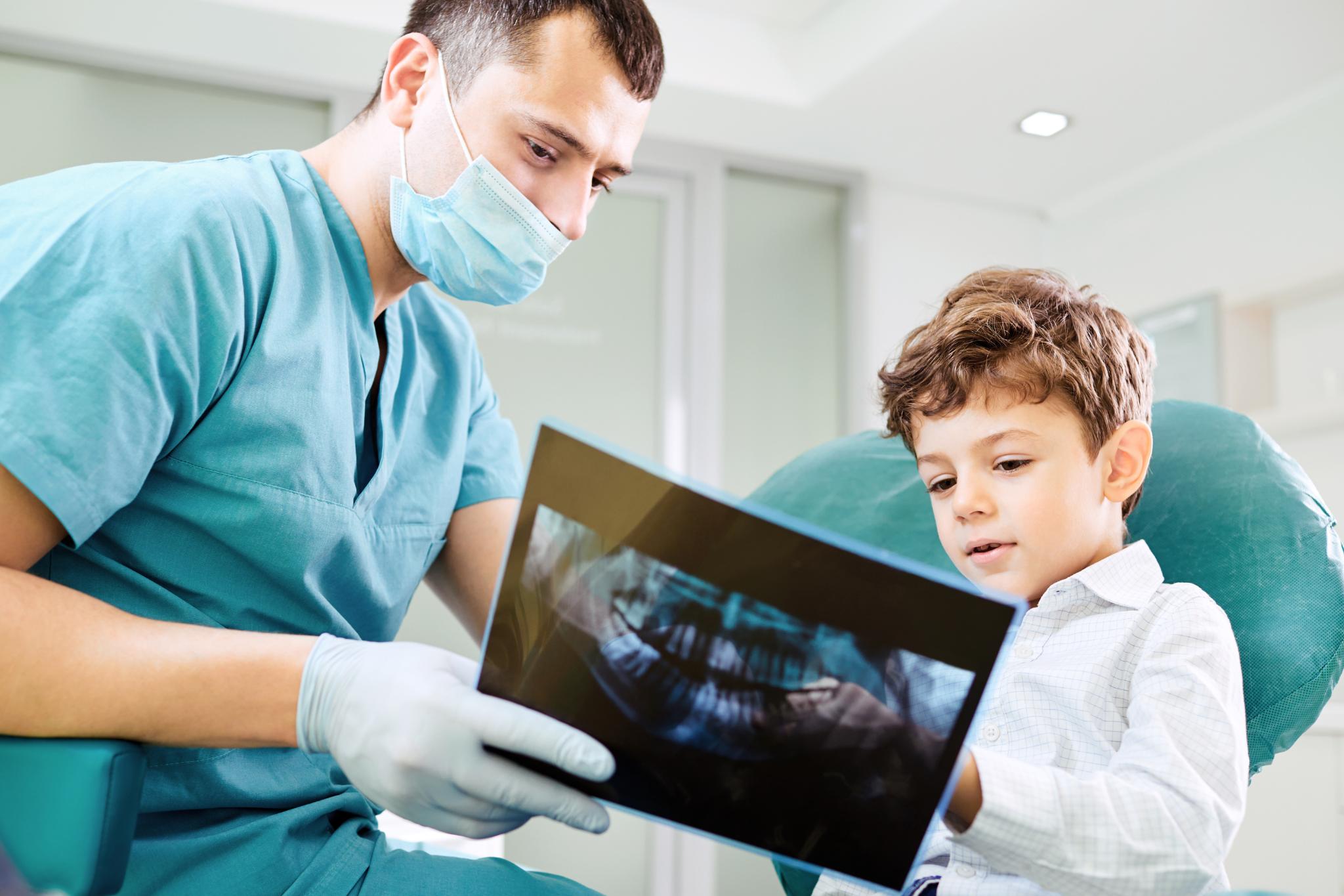 Uso de Rayos X en Diagnóstico Dental y Podológico