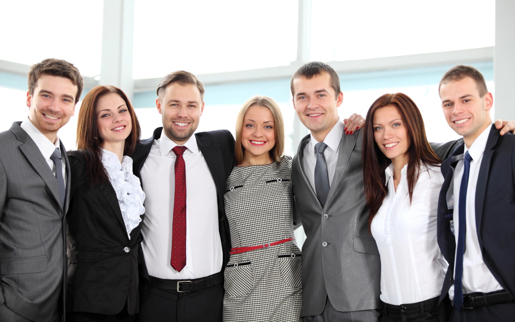 Equipo de profesionales formados con cursos bonificados FUNDAE